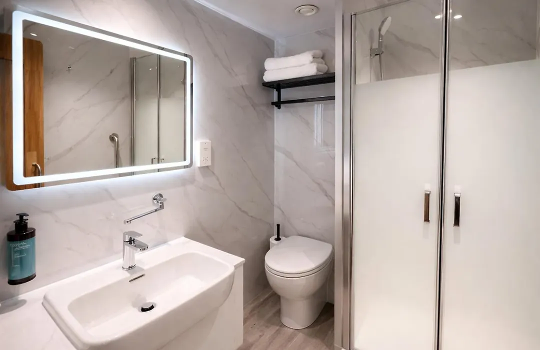 Eurotraveller Hotel - Premier - Tower Bridge-1